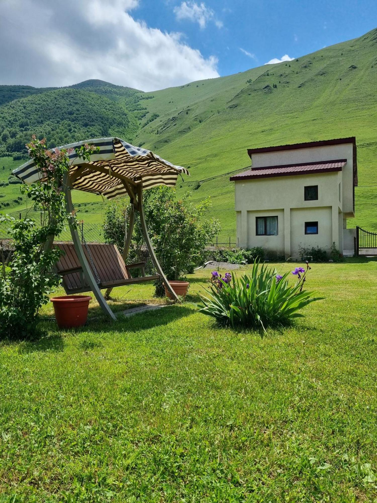 Дом для отпуска ---Аллегрия Хаус Казбеги Экстерьер фото